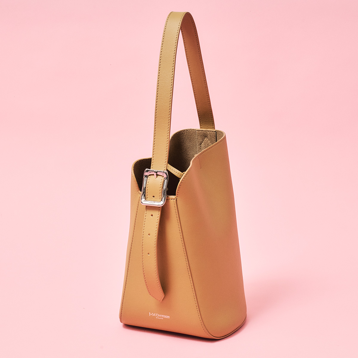 J＆M DAVIDSONのバッグ