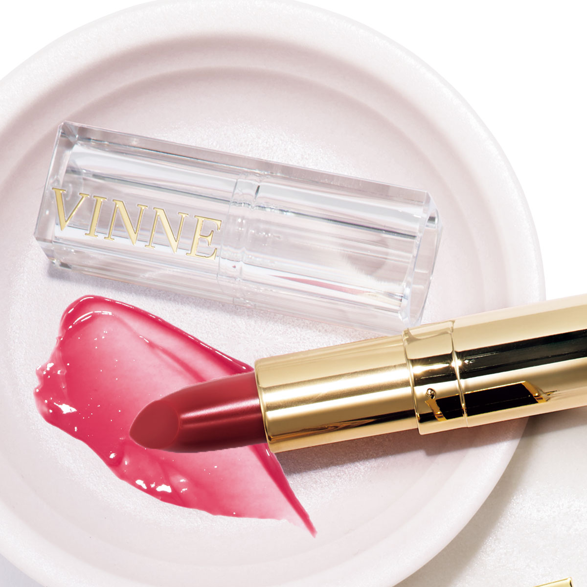 VINNEのプランピンググロウティントリップバーム