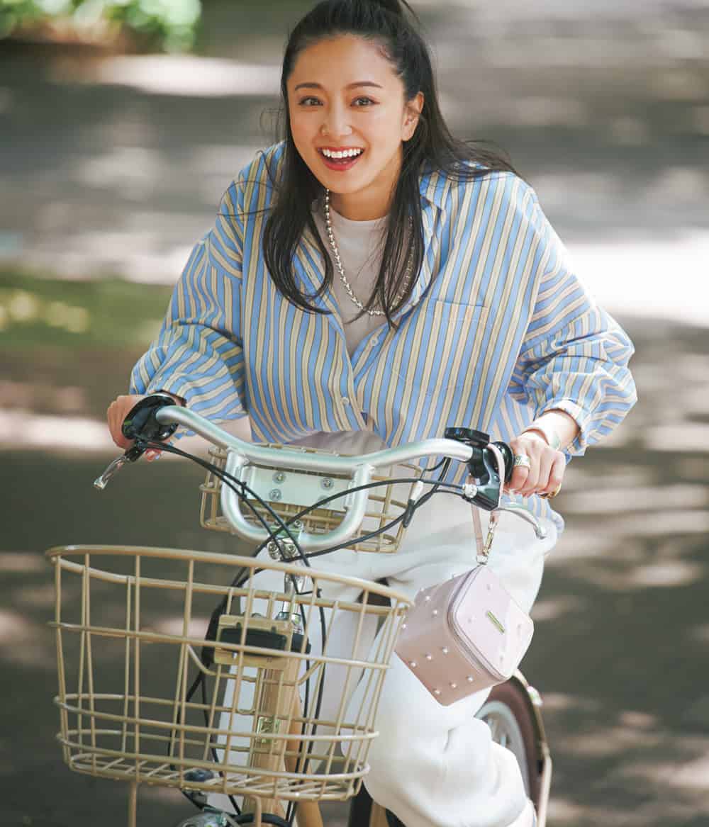 中越典子