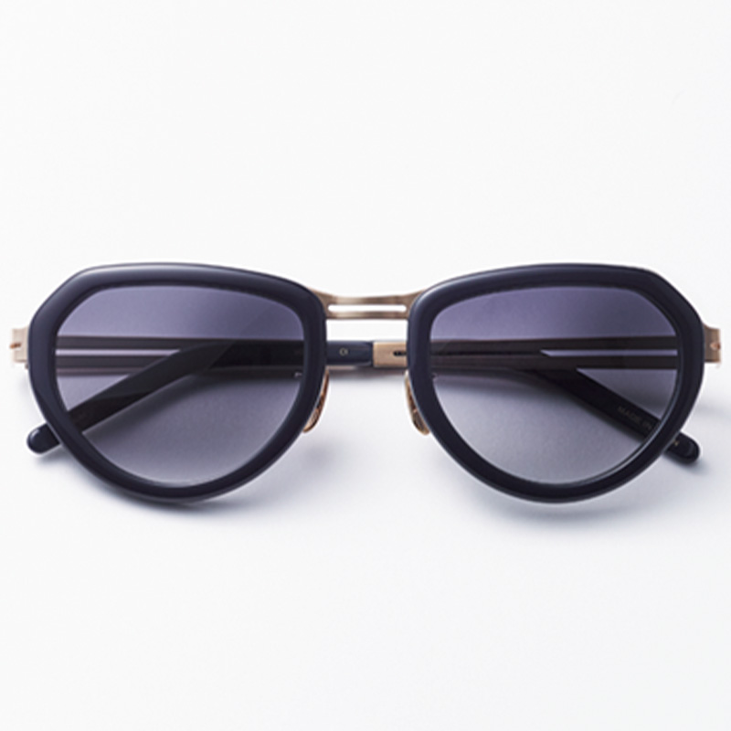 サイスペックスのブリッジサングラス