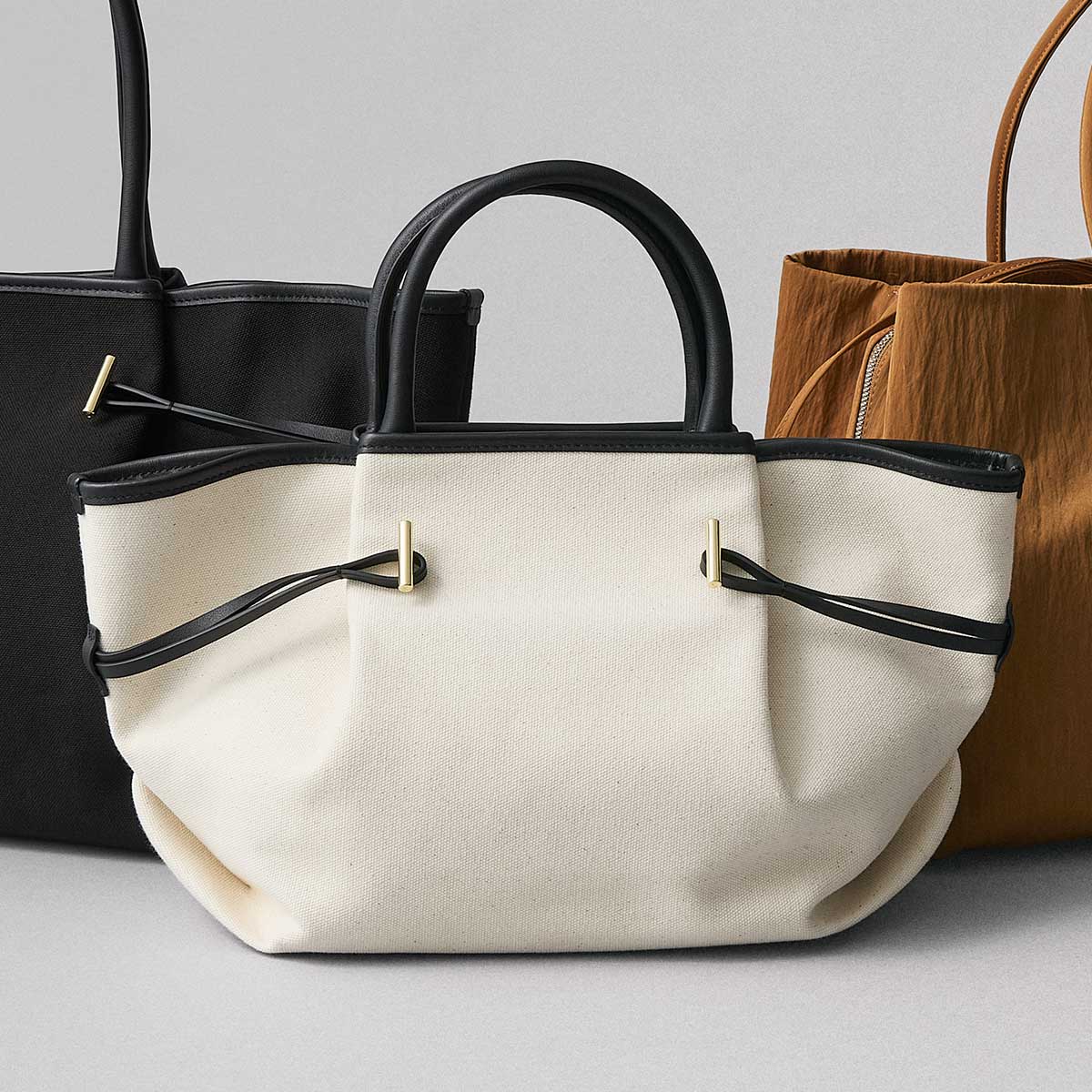 「サムウェア ステュディオ」