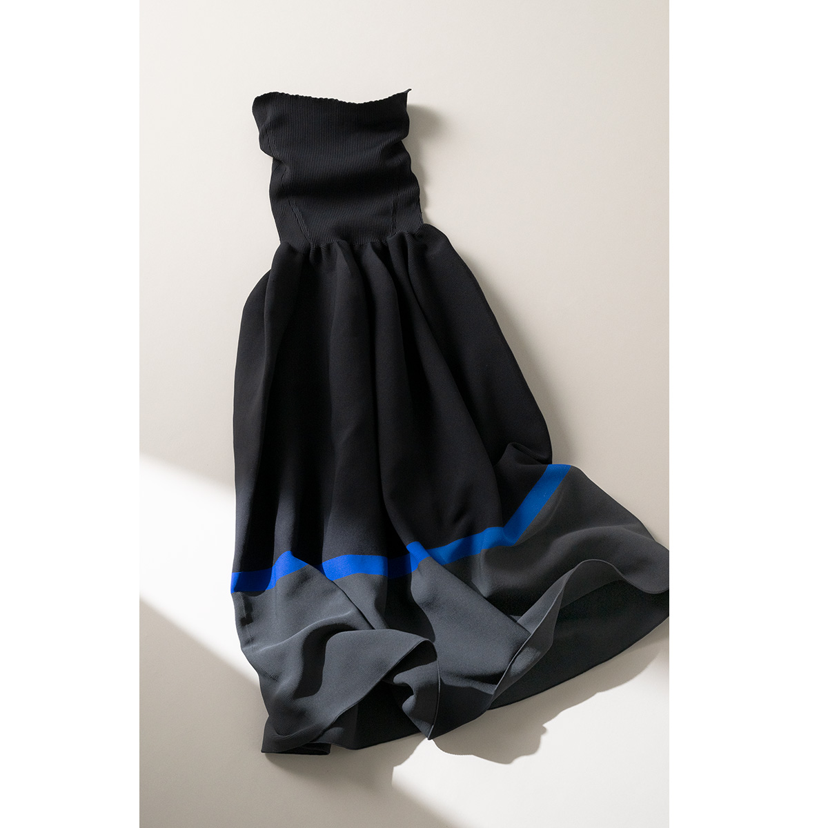 ストラップレスワンピ