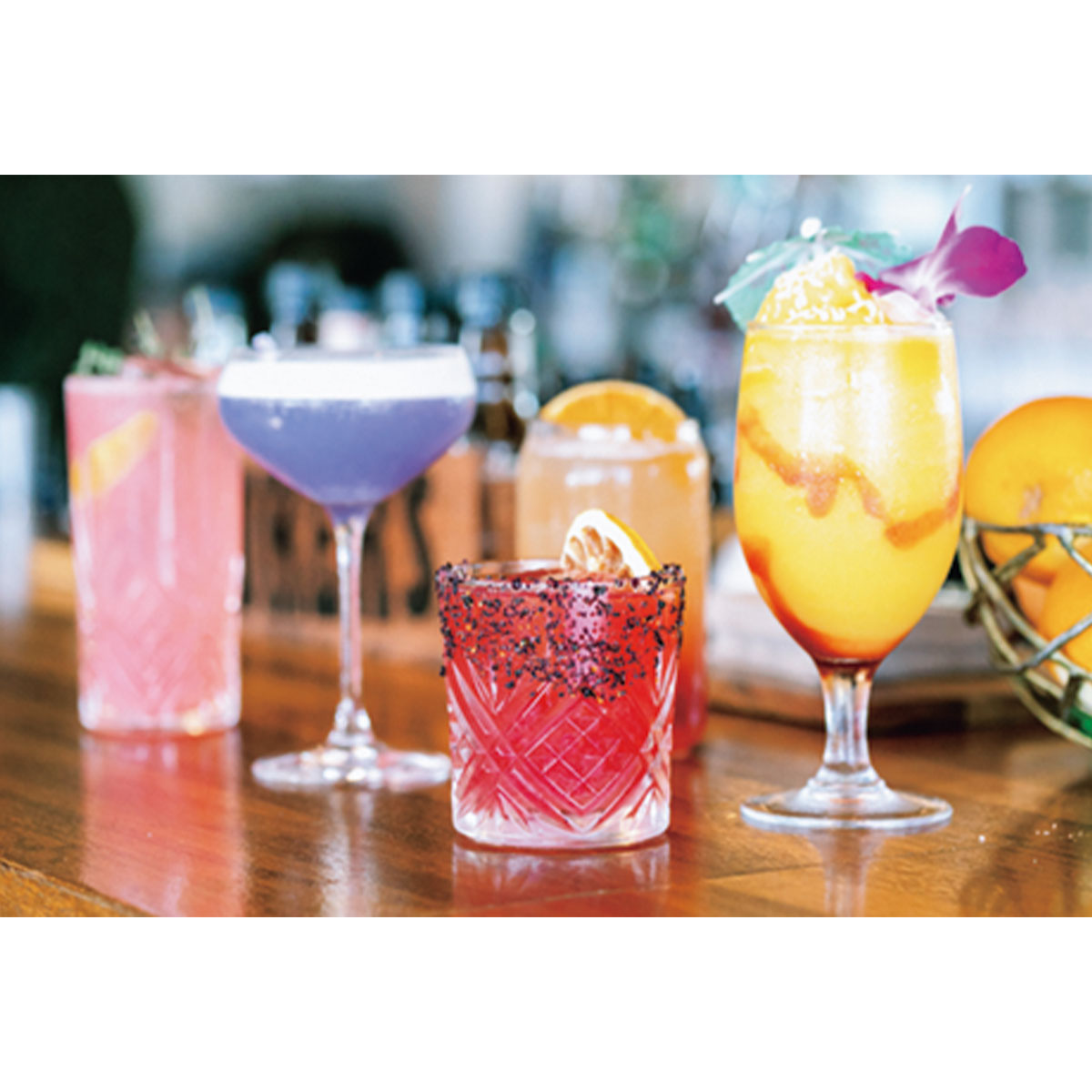 ハワイのレストランデックのドリンク