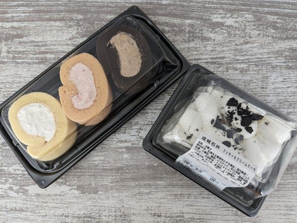 成城石井 3種ロールケーキアソートと成城石井 クッキー＆クリームケーキ