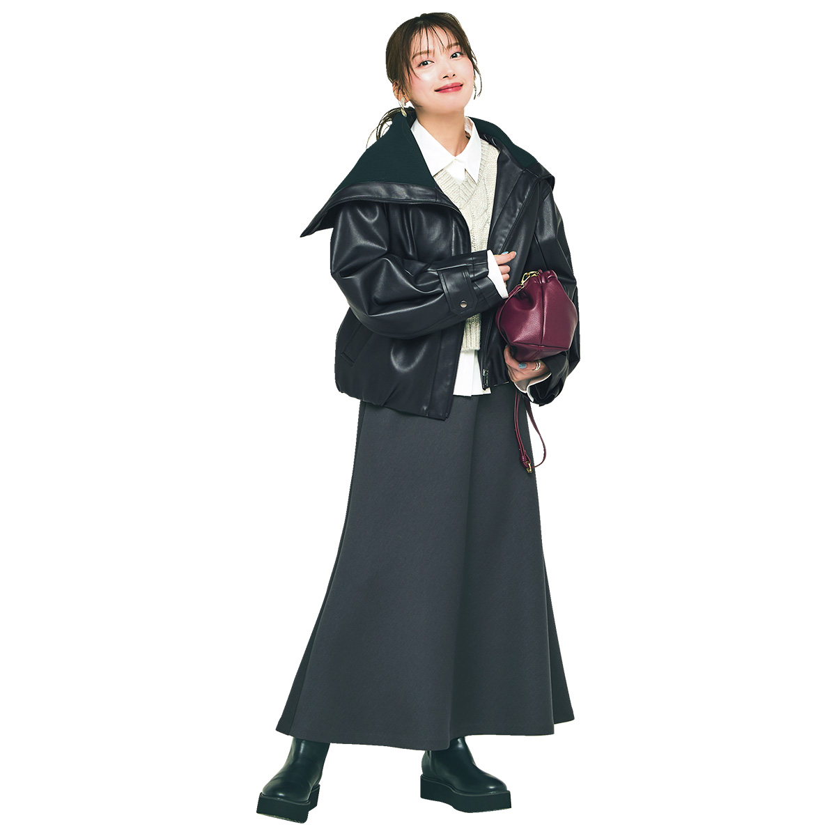 レザースカートとロングスカートの甘辛コーデ