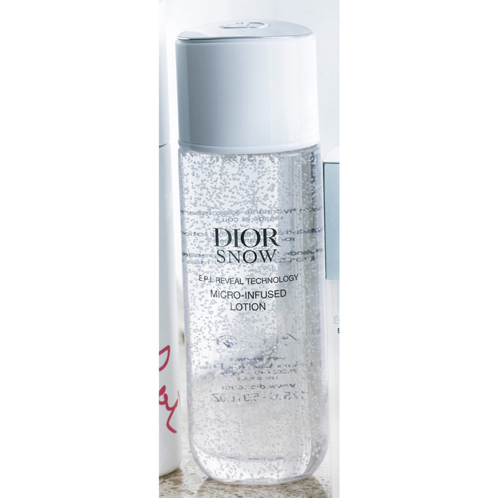ディオール スノー マイクロ インフューズド ローション