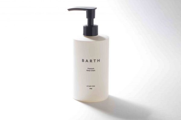 BARTHプレミアムボディクリーム at bath time 300g ￥1,980（TWO）