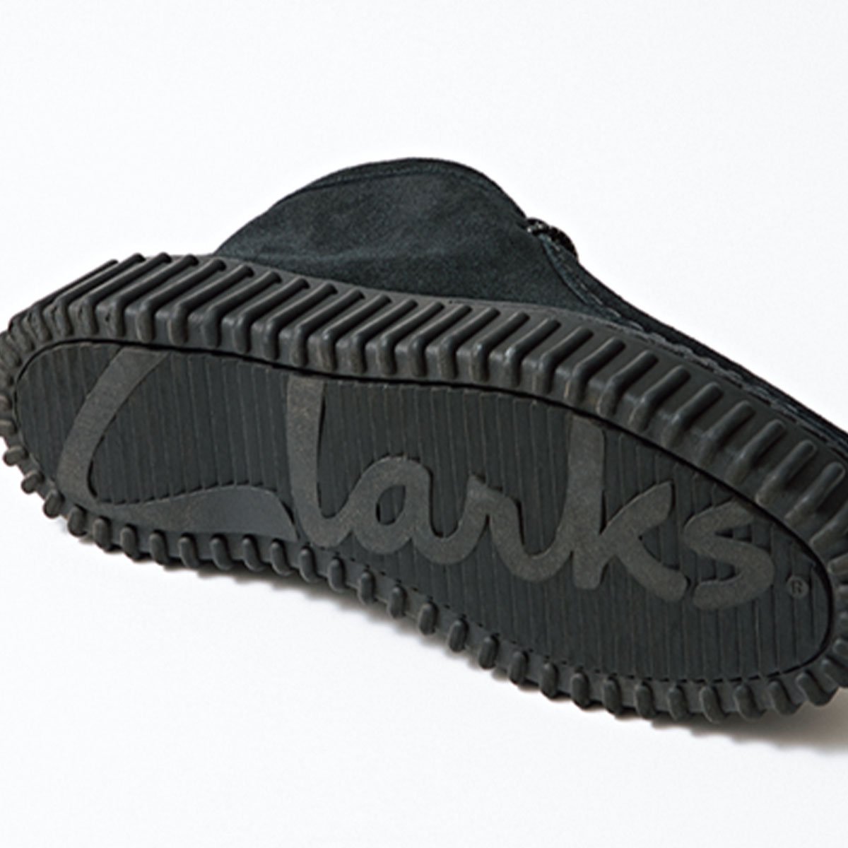 ソールにはクラークスのロゴ入り