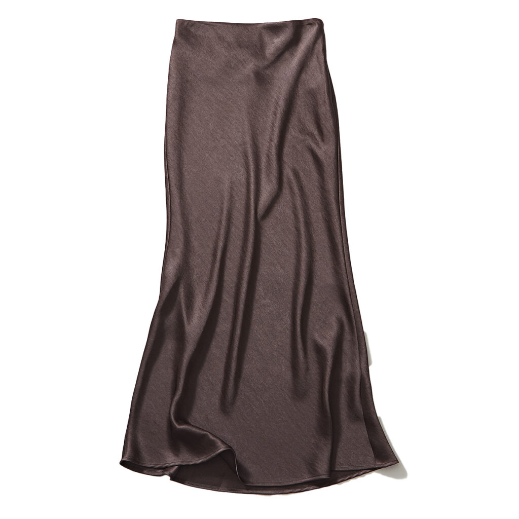 ブラウンサテンスカート