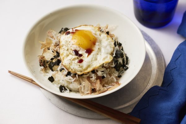 カリカリ目玉焼き丼