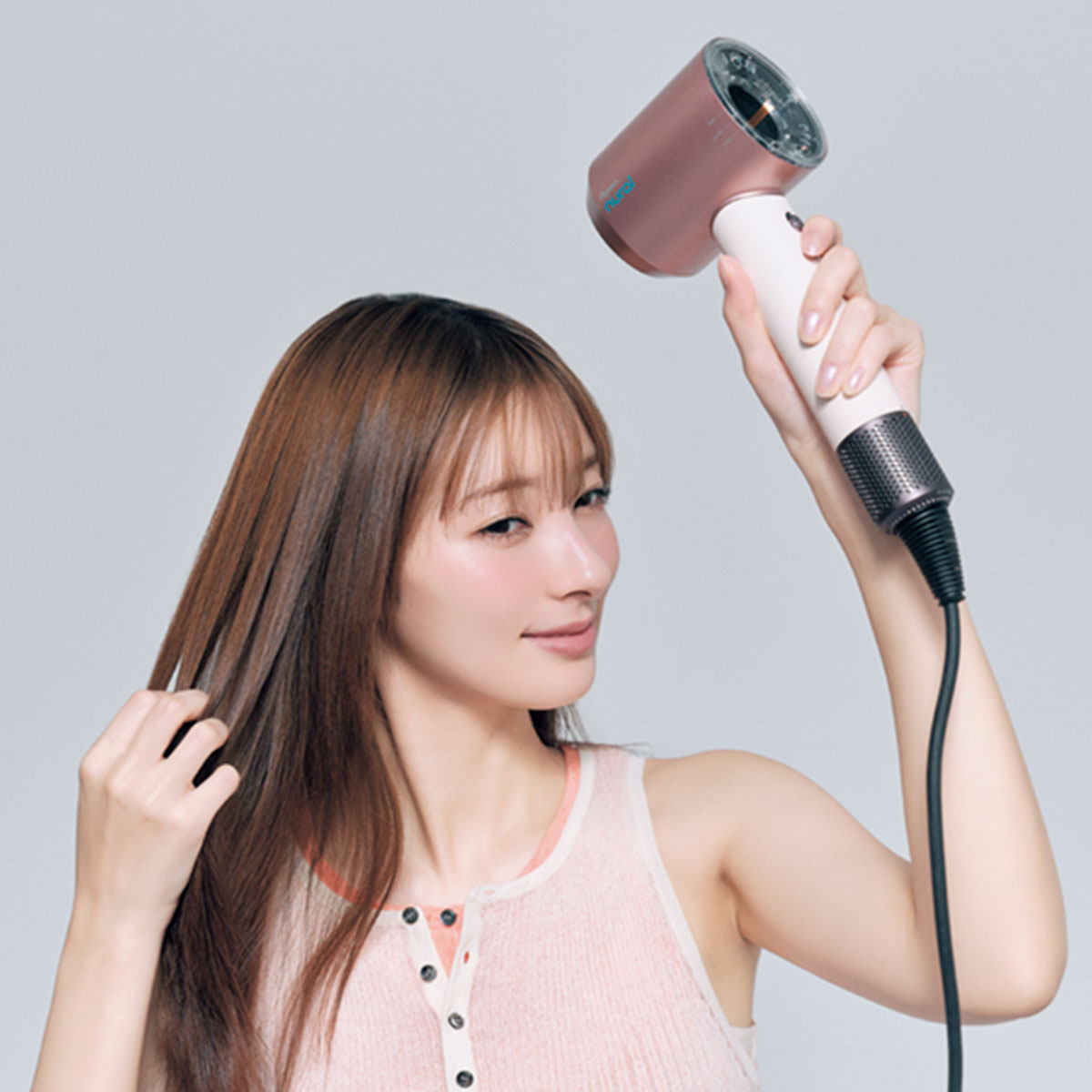 Dyson Supersonic Nural™ Shineヘアドライヤー セラミックピンク