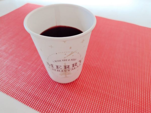 グリューワインもおいしく飲めました。（アルコールを入れると漏れる場合があるので十分に注意してご利用ください。）