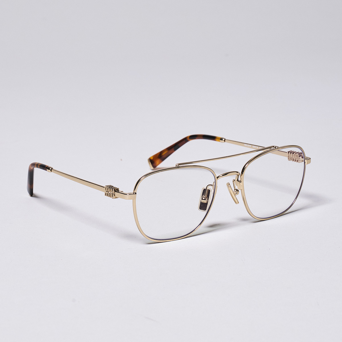 MIU MIUのダブルブリッジ