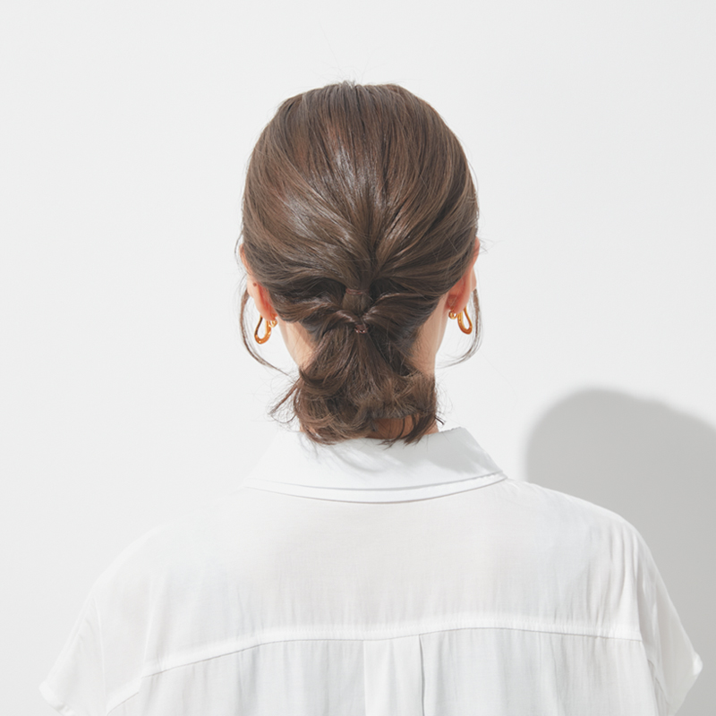 くるりんぱヘアアレンジのバック