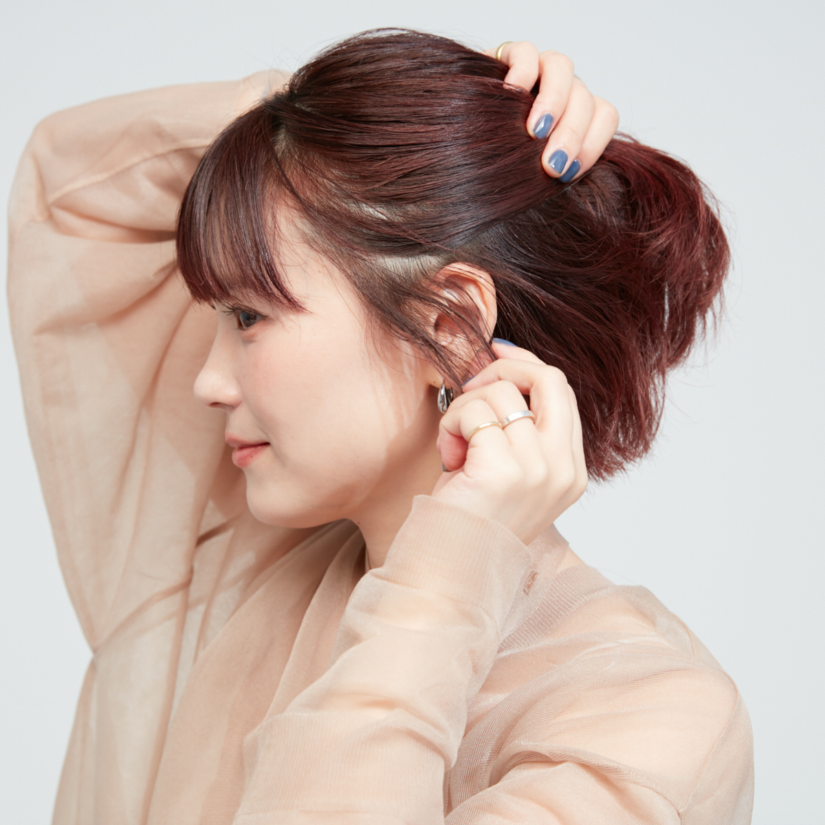 ビッグシュシュヘアアレンジの作り方