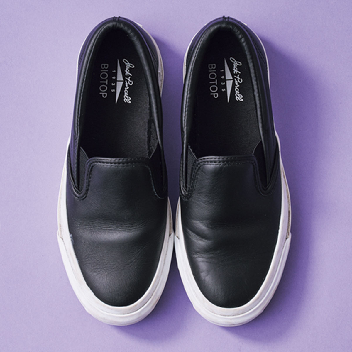 CONVERSEのスニーカー