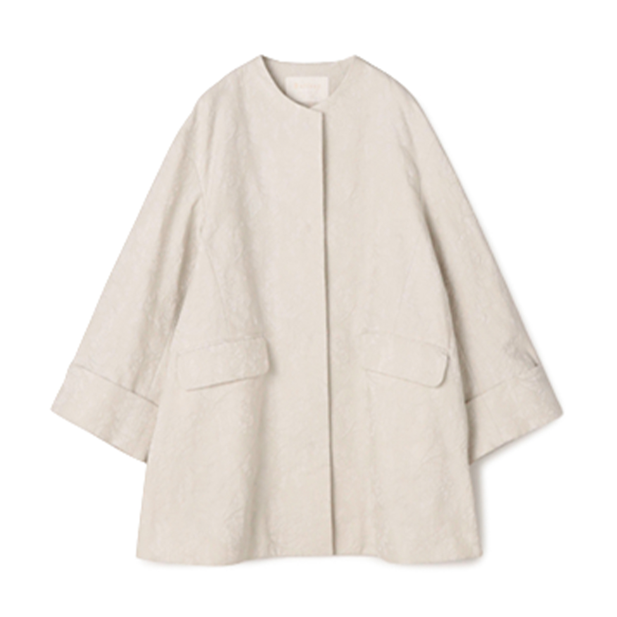 トゥモローランドのハーフコート