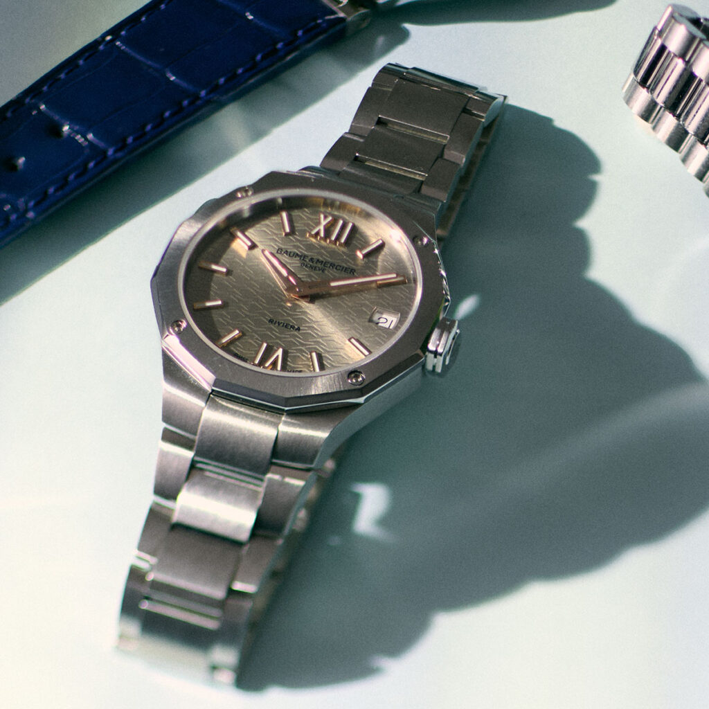 「リビエラ クォーツ 33MM」