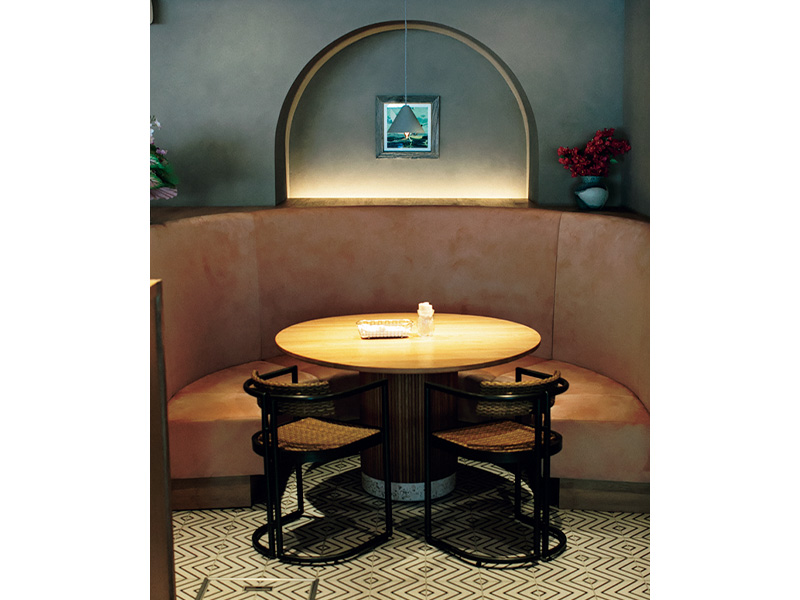 ママ会にも使えそうなソファー席