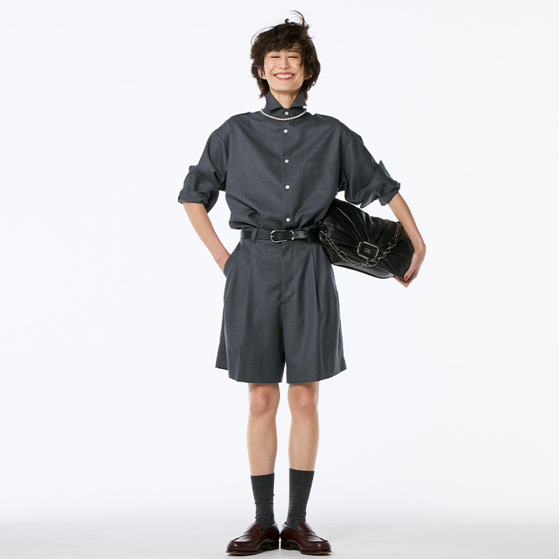 涼やかイメージのハーフパンツも足元を秋っぽくシフトして着回し自在