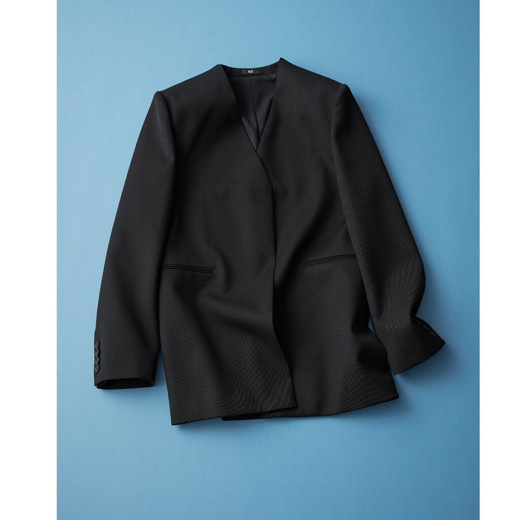 PLSTのノーカラージャケット