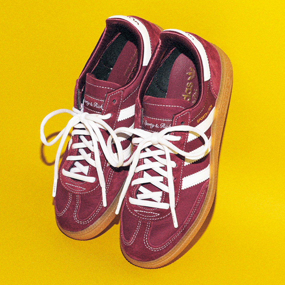 adidas × Sporty ＆ Rich のサンバ