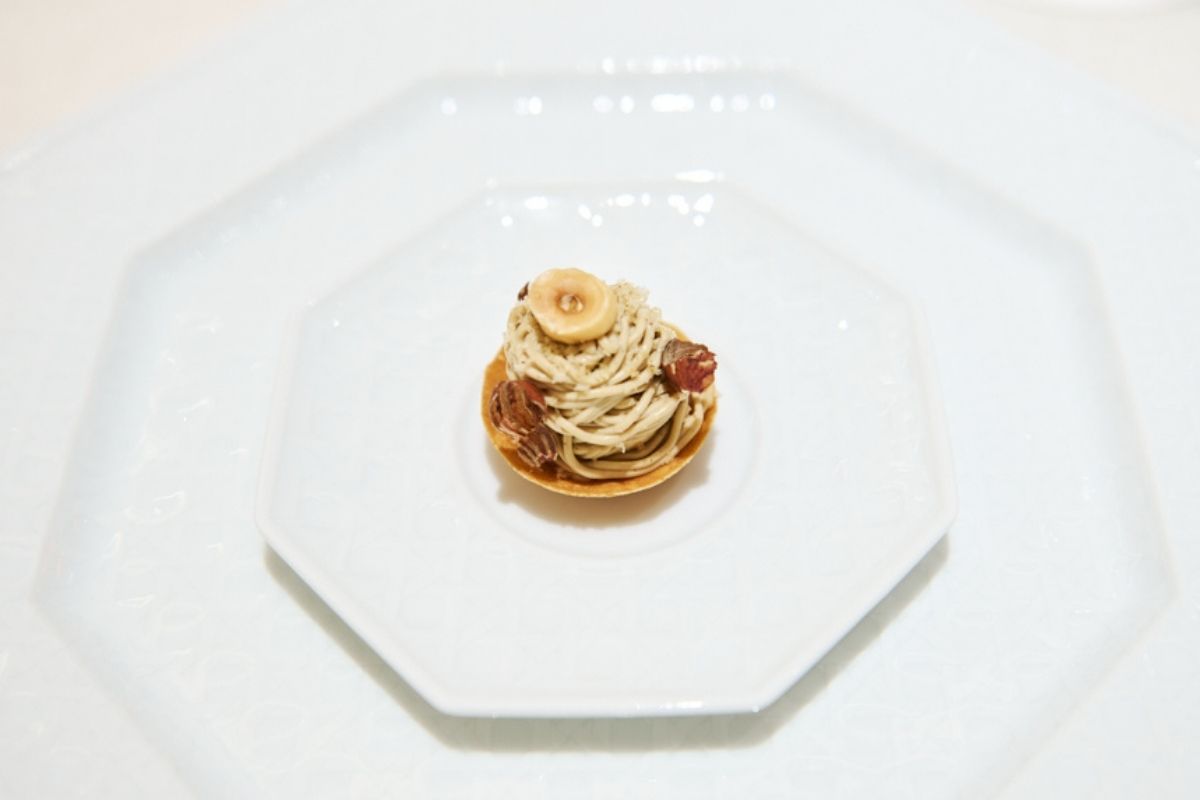 ル ニュールック　￥3,300