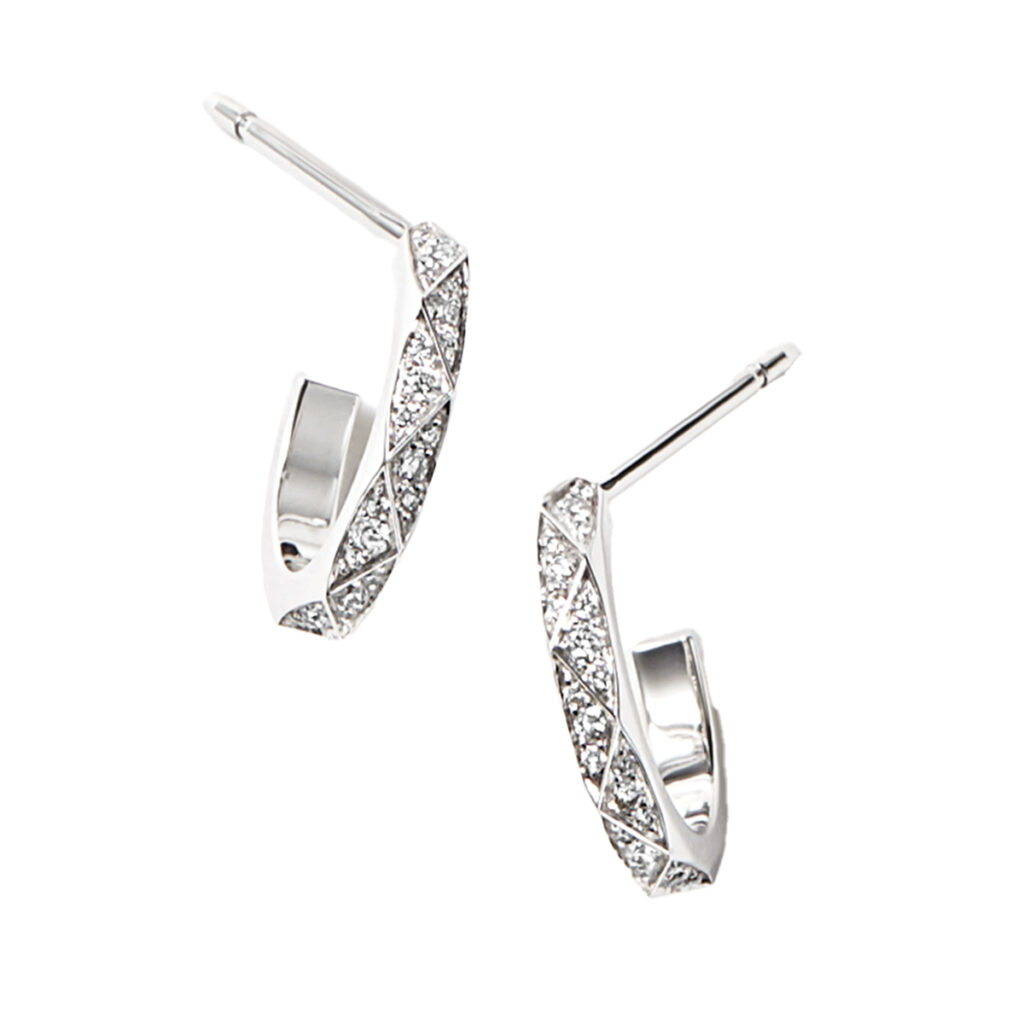 ピアス「ローレンス グラフ シグネチャー」