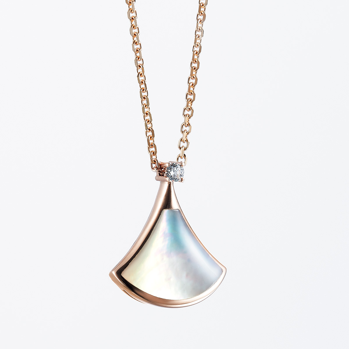 「ディーヴァ ドリーム」ネックレス