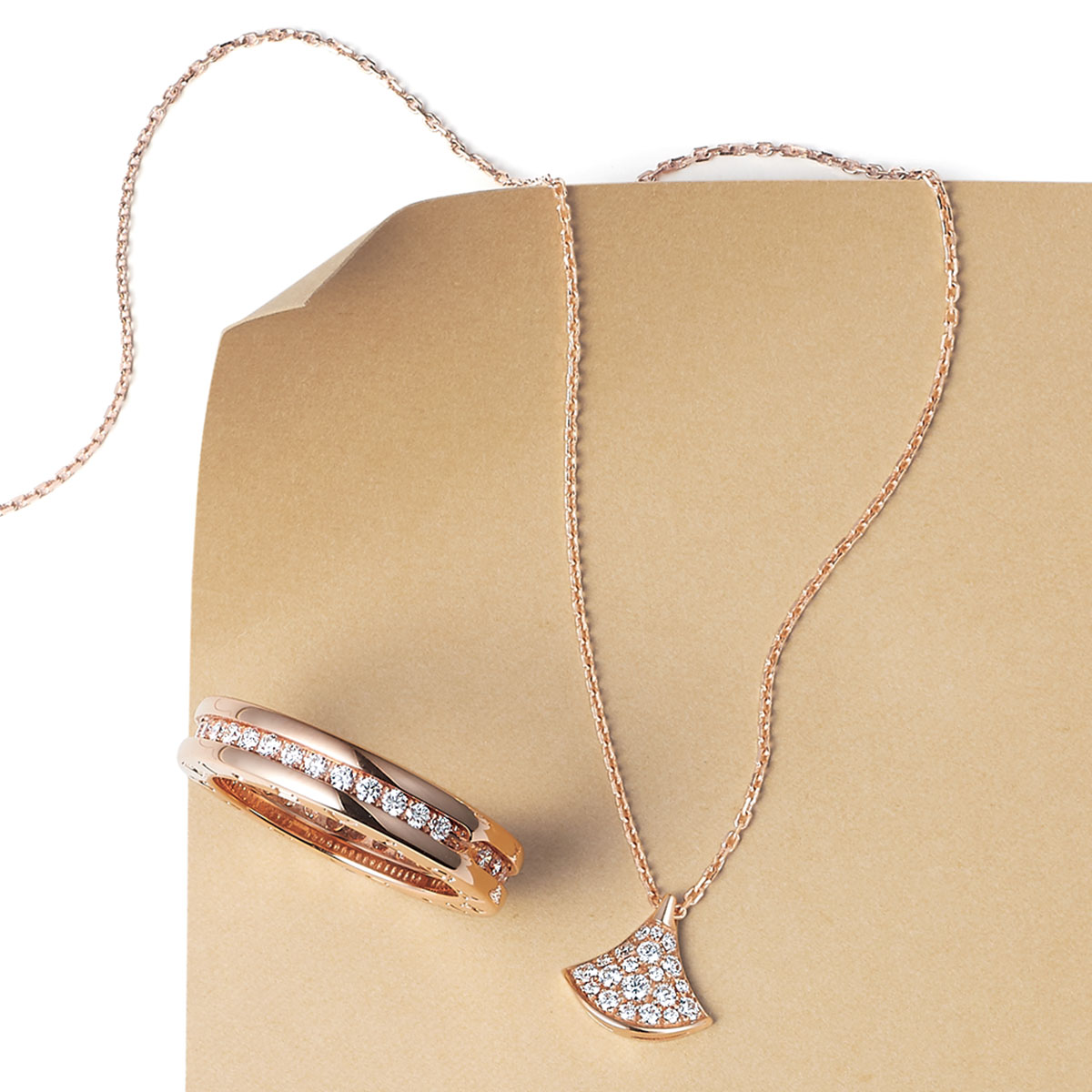 「ディーヴァ ドリーム」ネックレス,「ビー・ゼロワン」リング