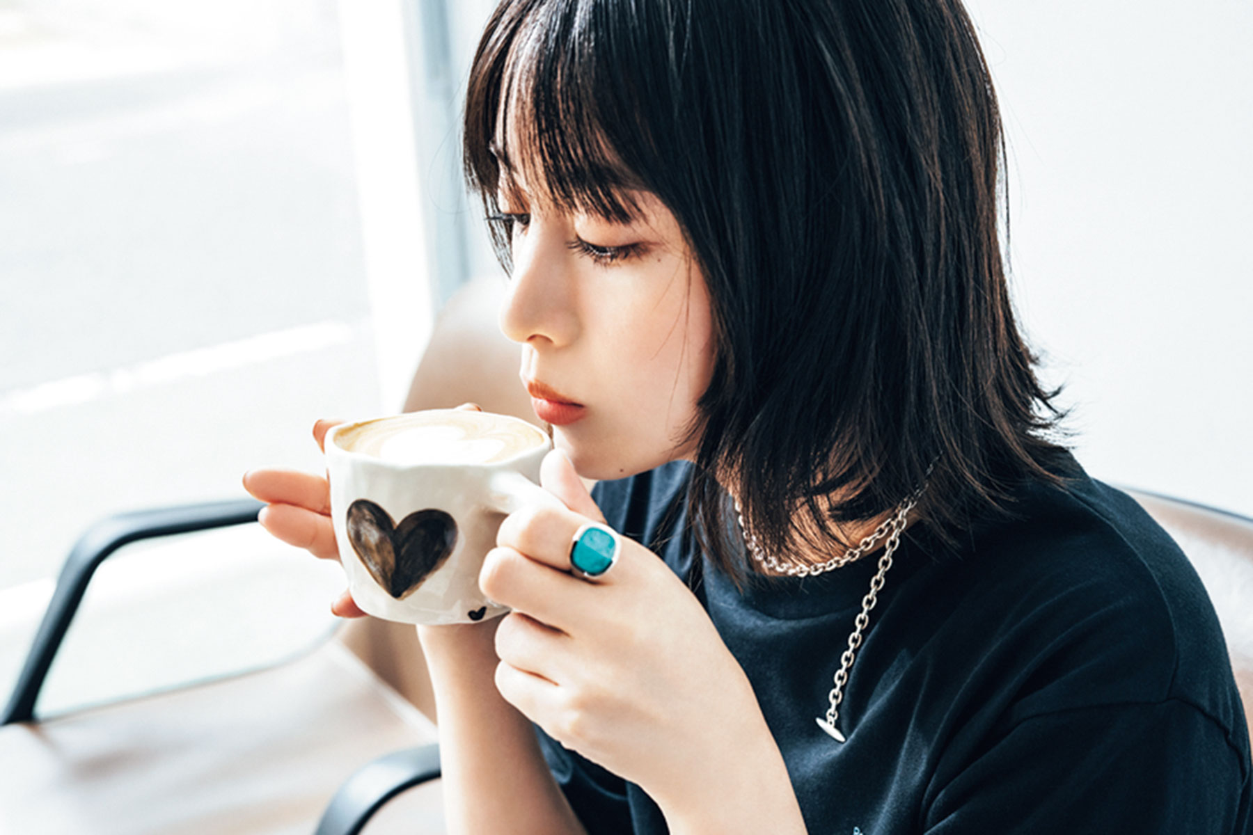 黒Tコーデ