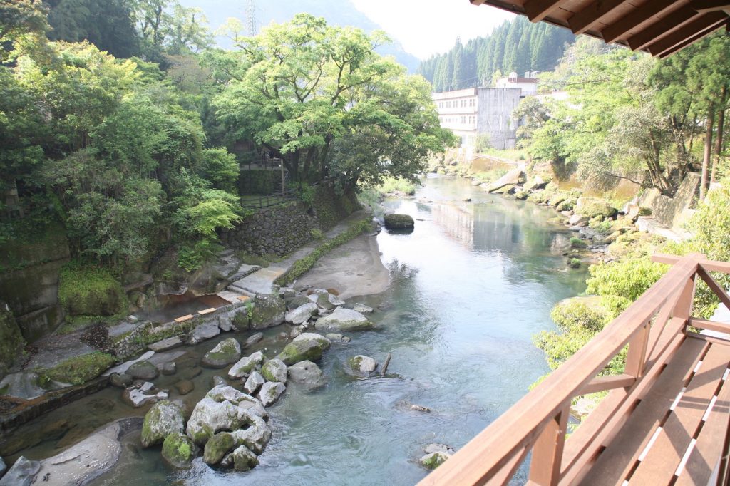 本館には、露天風呂を備えた特別