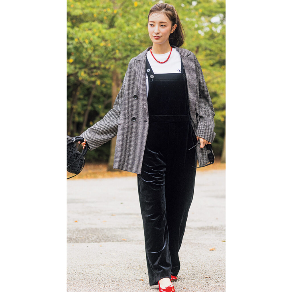 オールインワンにジャコットのコーデ