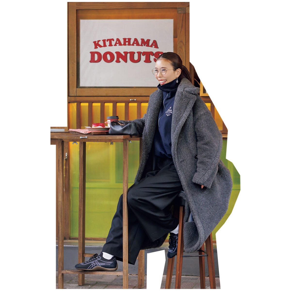 スウェットとトップスとテディのコーデ