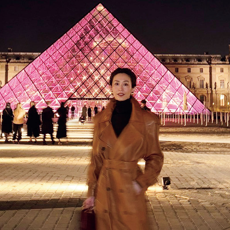 パリでの神山まりあさん