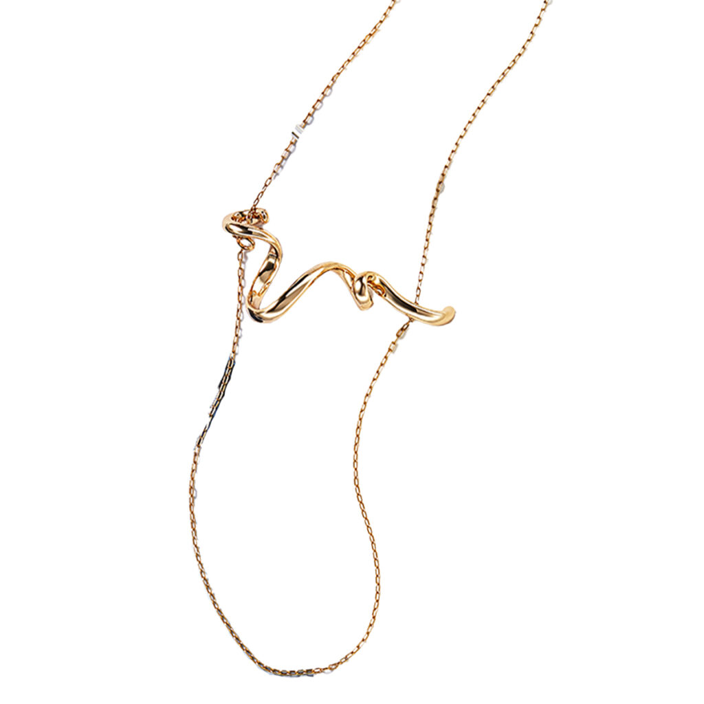 ゴールドネックレス