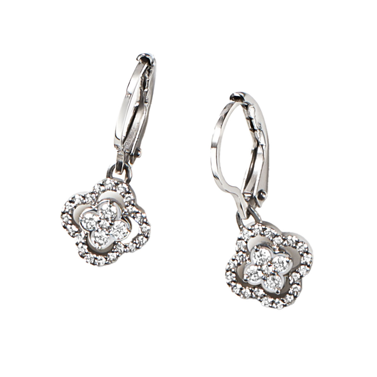 ダイヤのピアス