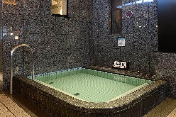 「横濱スパヒルズ 竜泉寺の湯 」の水風呂