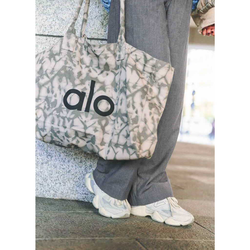 ハイテクスニーカー