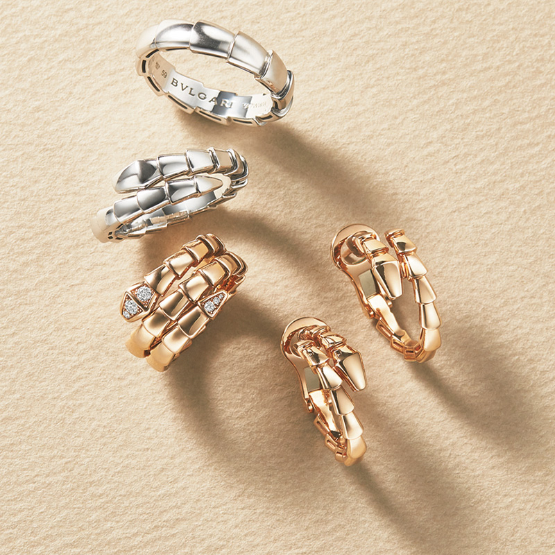 VERYスタッフがリピート買いしたブルガリセルペンティのWGとPGのリングとピアス