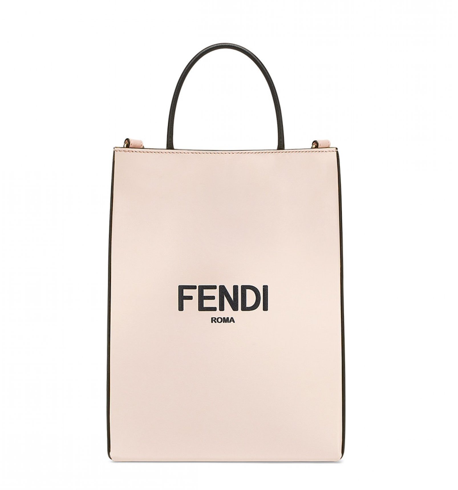 モード派さんのアガれるバッグは”ショッパーみたい”な「フェンディ 