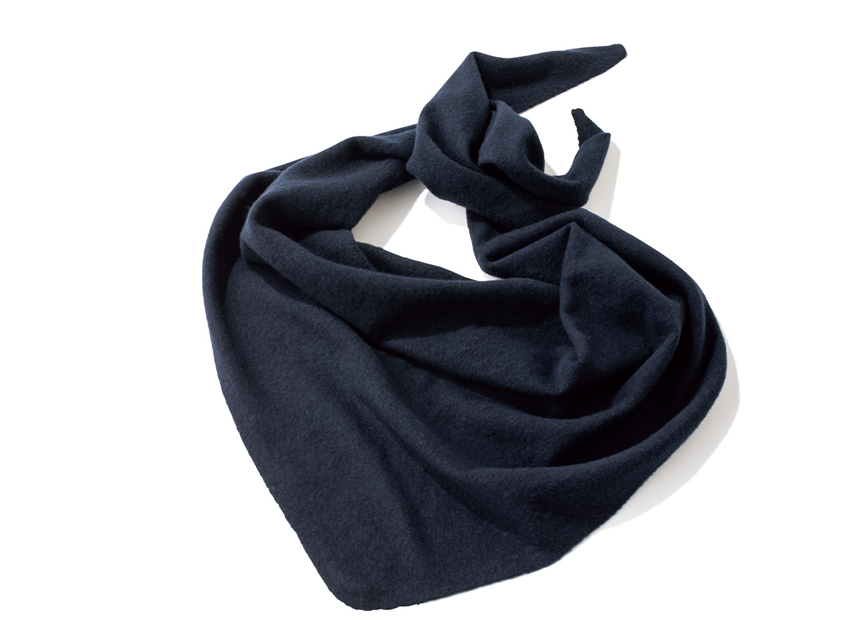 UNFILOの大判ストール