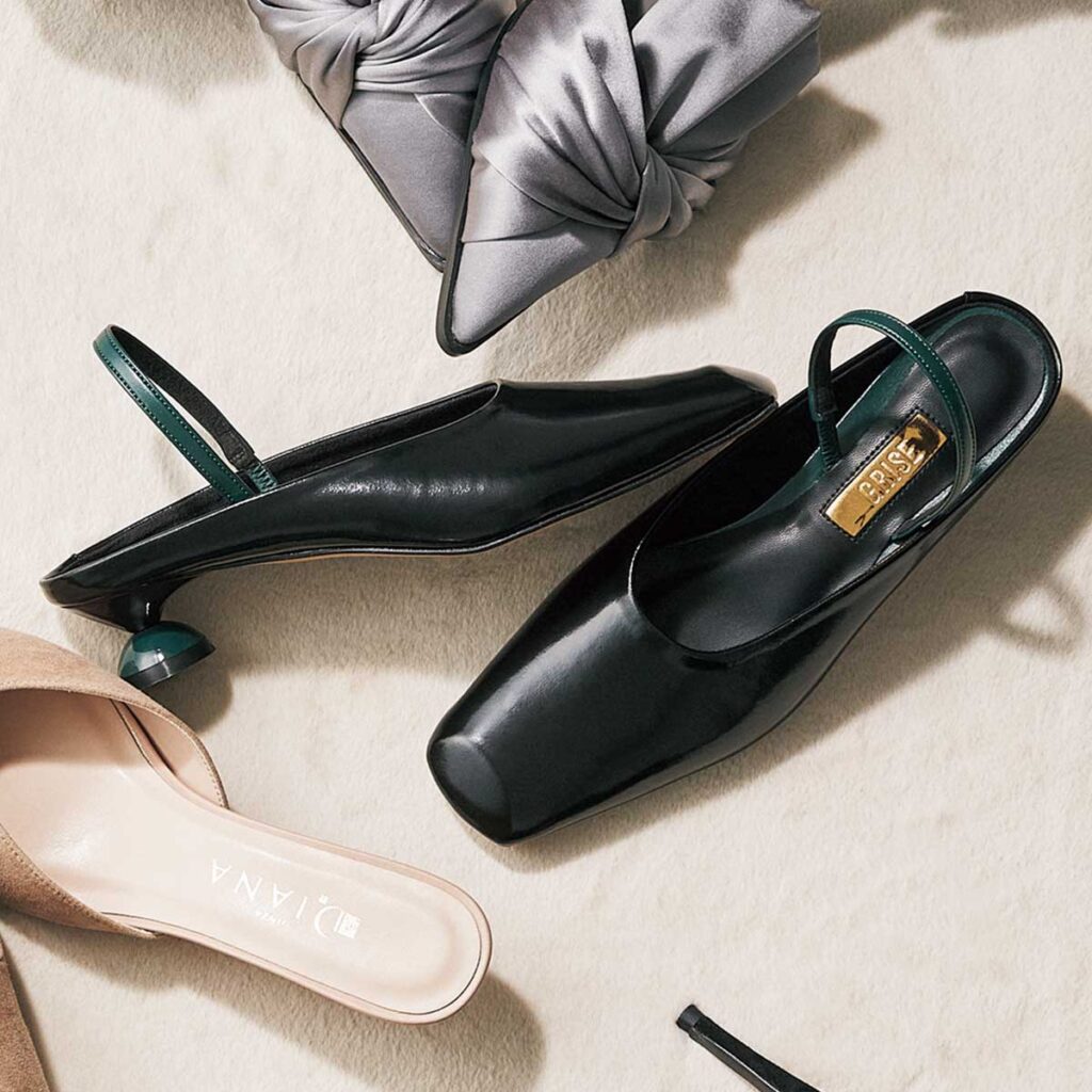 サークルヒールパンプス