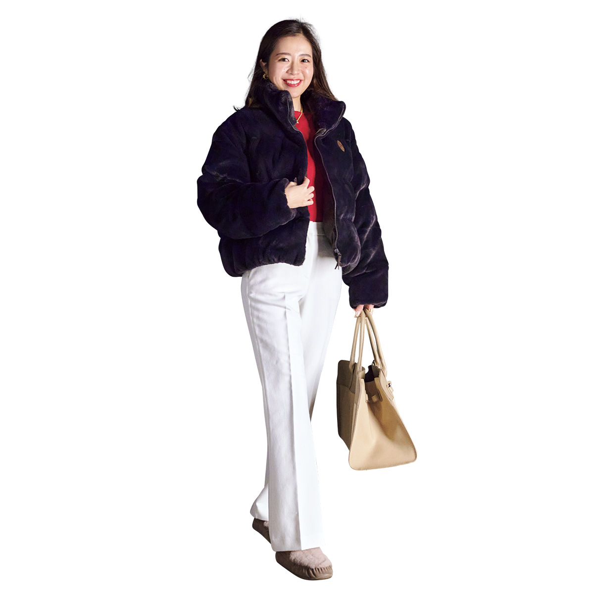 ブラウンのボア素材ダウンのコーデ