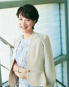 里岡美津奈さん ANAにてチー