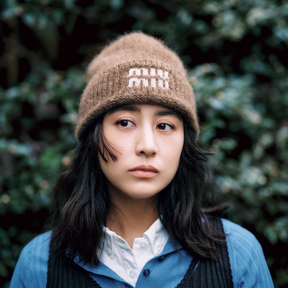 ベージュのビーニー