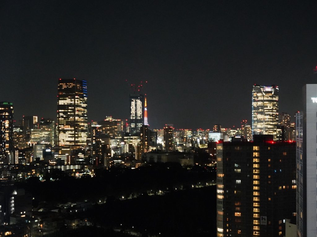 東京の景色を一望できる、足元か