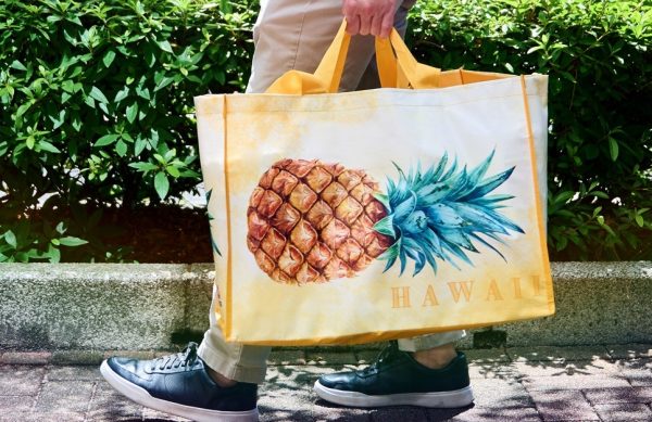 コストコ限定】ハワイ版のエコバッグが付録の「Mart夏号」を販売 – magacol