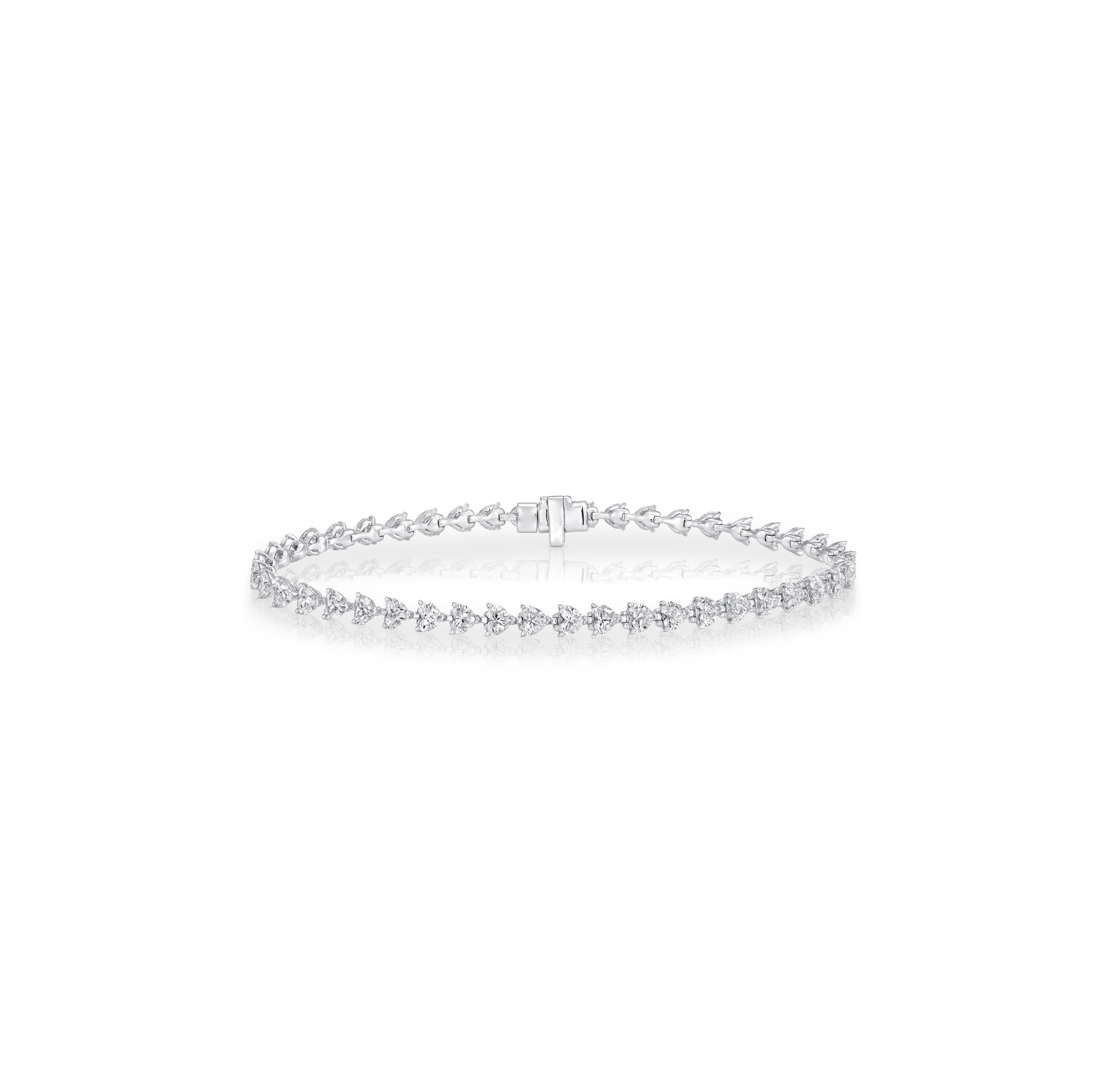 2025/08/Graff-Heart-Shape-White-Diamond-Bracelet-set-in-White-Gold-4.4-cts-RGB609-GB18088.jpg