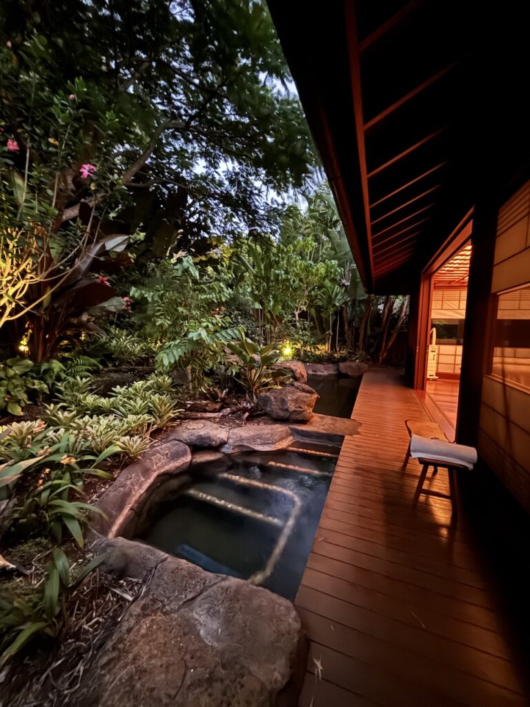 センセイ ラナイ、ア フォーシーズンズ リゾートの施設